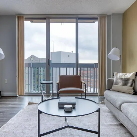 Bethesda 2Br W Rooftop Nr Metro Shops Wdc-725